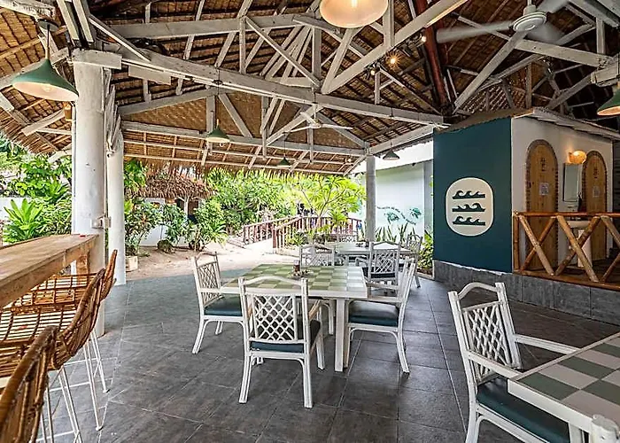 The Sharks Tail Dive Hotell 3*