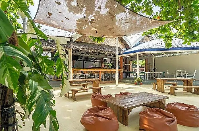 The Sharks Tail Dive Hotell 3*