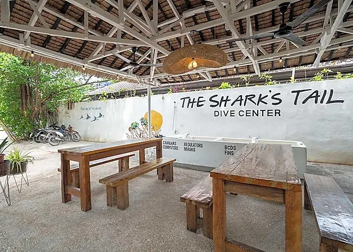The Sharks Tail Dive Hotell