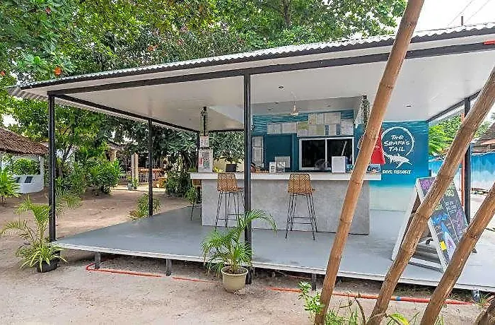 Hotell The Sharks Tail Dive Daanbantayan